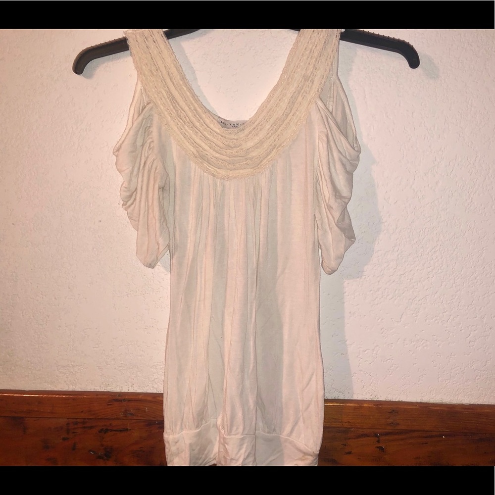 BUI YAH KAH | Cold Shoulder Lace Top